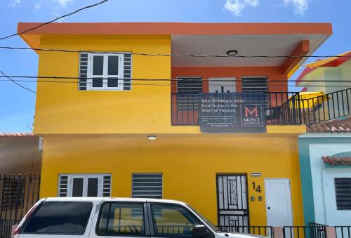 El edificio en el que está el departamento