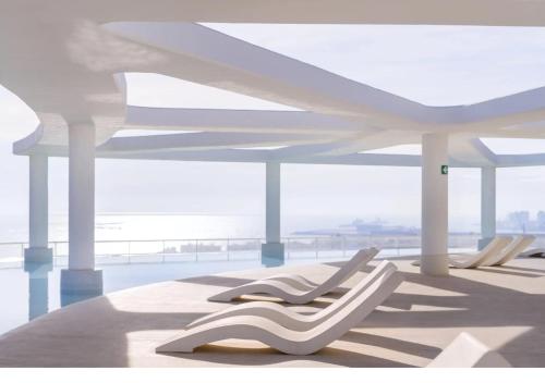 "BOUTIQUE H8" Beach Roof Terrace Infinity Pool Bar SPA Padel Swimming Pool