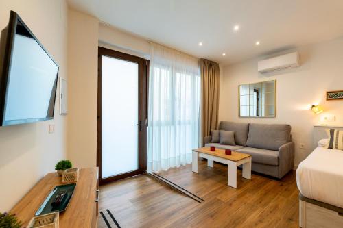 Estudio Levíes 1 Bis by TheGoodTourist