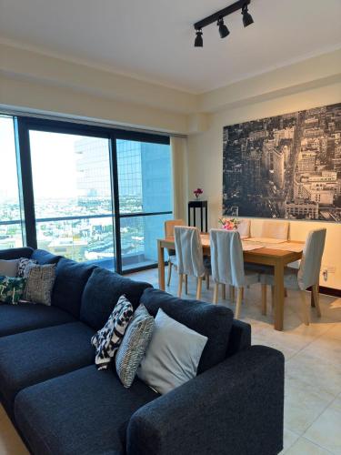 Click Stay - JLT - 2 Bedroom & Balcony Lakes View Entire Apartment -SS