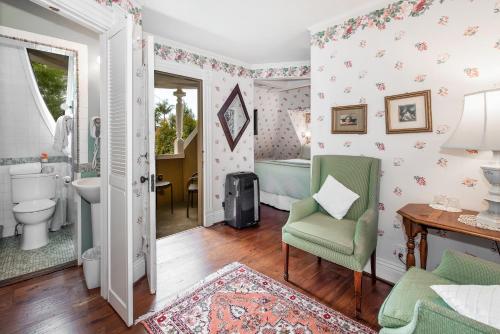 Ένα μπάνιο στο Bath Street Inn