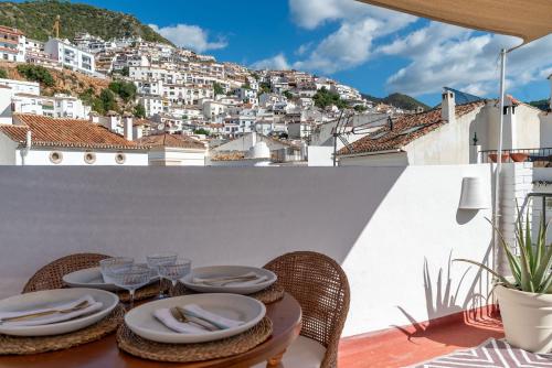 Gallery image of exclusief luxe townhouse van Finest Casas Ojen Marbella in Ojén