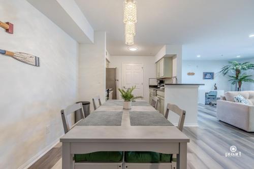 Η κουζίνα ή μικρή κουζίνα στο Cozy Condo Under the Palms