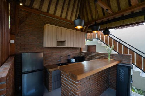 Dapur atau dapur kecil di Oemah Joglo 2 Ubud