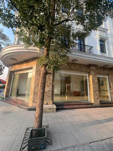 Το κτήριο όπου στεγάζεται  το ξενοδοχείο διαμερισμάτων