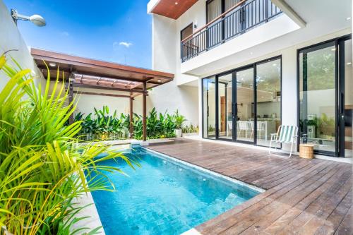 an image of a swimming pool in a house at Jobon Villas by Great Bali Villas in Uluwatu