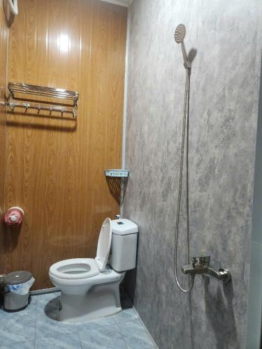 Koupelna v ubytování Mui Ne Stay & Invest Guest House