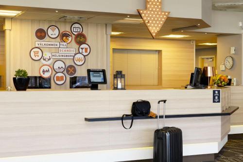 Scandic Helsingborg Nordのロビーまたはフロント