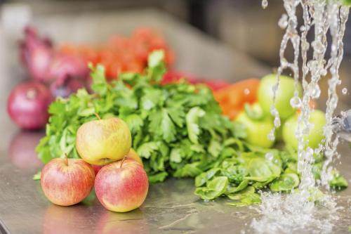 Jídlo v hotelu nebo okolí