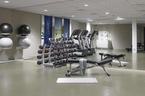 Fitness centrum a/nebo fitness zařízení v ubytování Scandic Continental