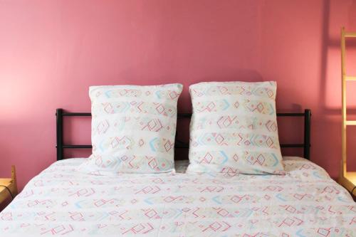 Photo de la galerie de l'établissement Spacious apartment near city center, à Saint-Denis