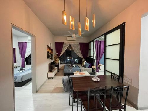 Χώρος καθιστικού στο MLH Designer Suites @ Jesselton Quay CityPads