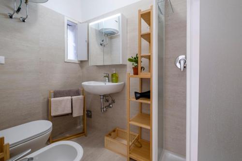 Ένα μπάνιο στο Ghisello Luxury Guesthouse 3