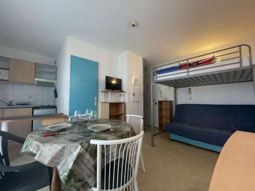 Photo de la galerie de l'établissement Appt Studio LA ROCHELLE - LR030-E25, à La Rochelle