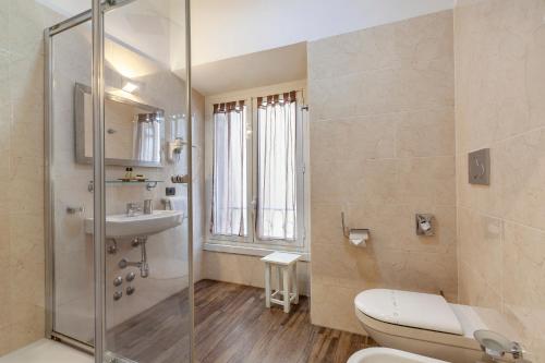 Inn Rome Rooms & Suites