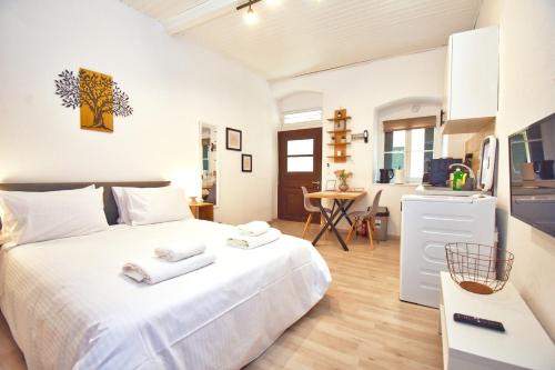Corfu Casino Studio in the heart of town