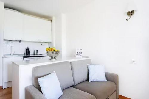 Seafront studio with beach view in the center of Los Cristianos