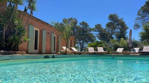 Photo de la galerie de l'établissement VILLA DE MONTGOLFIER, à Lorgues
