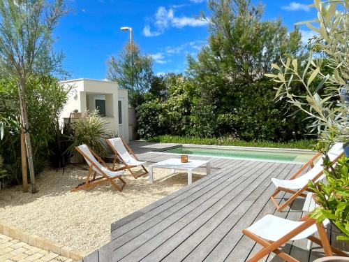 PGH N2 - Villa avec Piscine à 50m de la Plage