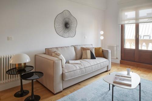 Amuitz Suite by FeelFreeRentals
