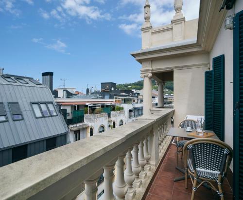 Amuitz Suite by FeelFreeRentals