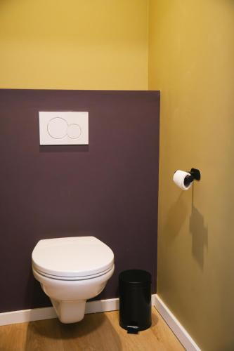 Un baño de Capstay - Charleroi