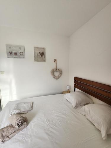 Photo de la galerie de l'établissement Appartement fonctionnel hauteurs de Collioure, à Collioure