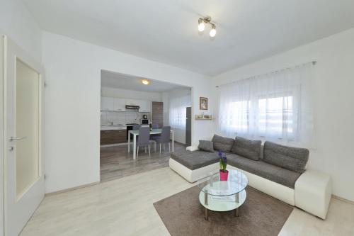 Apartment Mirela