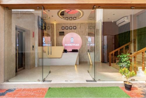 コーリコードにあるHotel Beverly Plaza Kozhikodeのギャラリーの写真