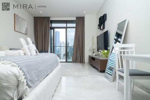 Mira Holiday Homes - Bright studio with Burj Khalifa view in Business Bay