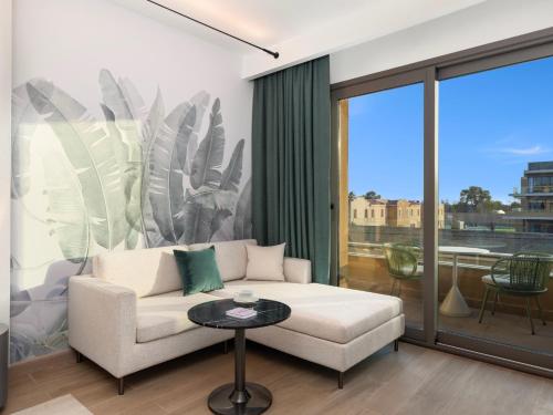 Posezení v ubytování Rixos Obhur Jeddah Resort & Villas - All-Inclusive