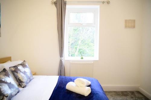Aqua Springs, 2 BR, Sofa Bed, Sleeps 6, 1st floor apartment, near Didsbury photo 14