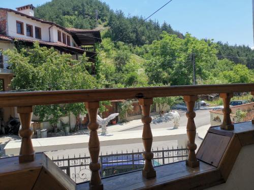 Къща Томови