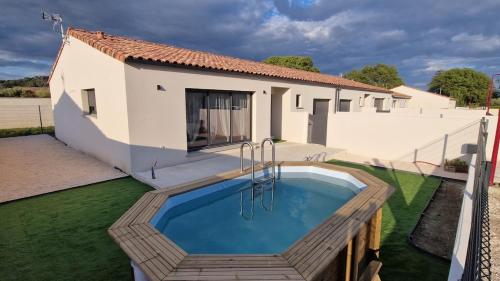 Maison climatisée avec piscine