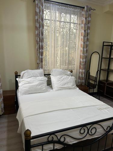 Gallery image of GoG's Home in Dar es Salaam