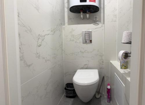 Bany a Main boulevard two bedrooms