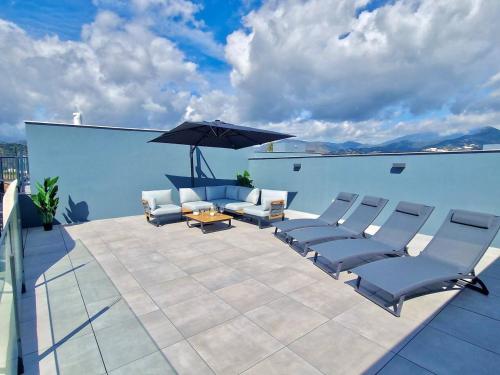SR Oasis 325 2 BDR Penthouse with Sea View