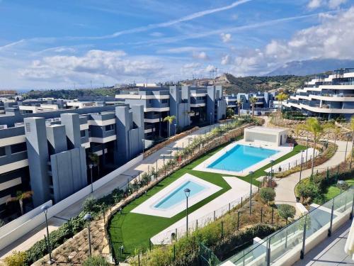 SR Oasis 325 2 BDR Penthouse with Sea View