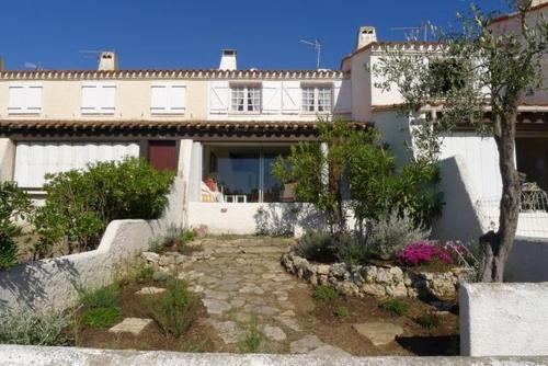 SP460-047 Mais 5 pièces 8 couchages SAINT PIERRE LA MER