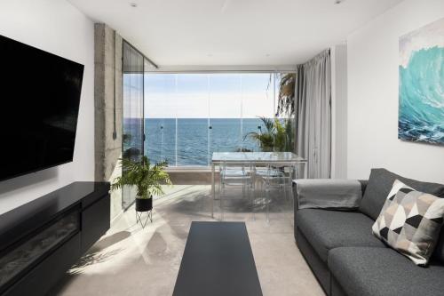 Perla Negra - Apartment with Private Beach Access