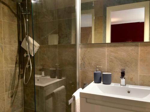 Ένα μπάνιο στο Aparthotel Flughafen Leipzig