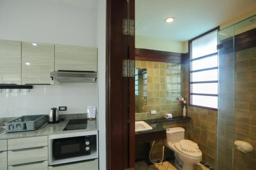 Bilik mandi di Blue Beach Apartment