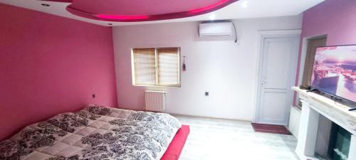 Llit o llits en una habitació de Happy Place
