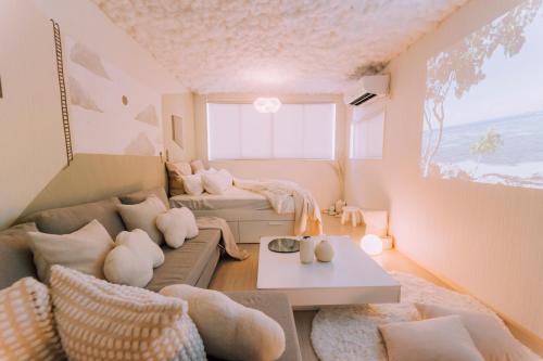 puff Shinsaibashi - Sauna, Projector, Sleeps 8