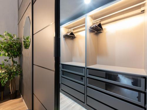 The Best Rent - Modern One-Bedroom Apartment in Trastevere
