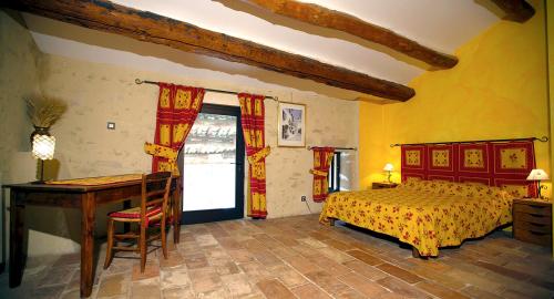 Maison d'Hôtes Lou Geneste – Photos 2