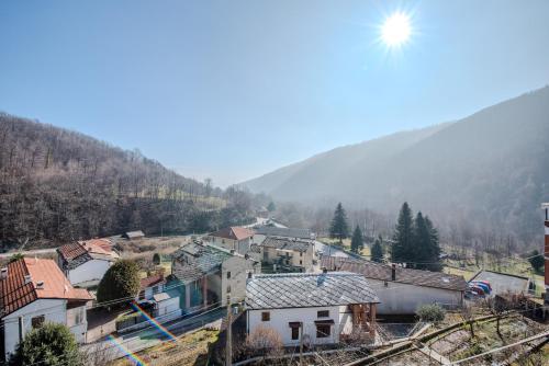 Nespecifikovaný výhled na hory nebo výhled na hory při pohledu z apartmánu