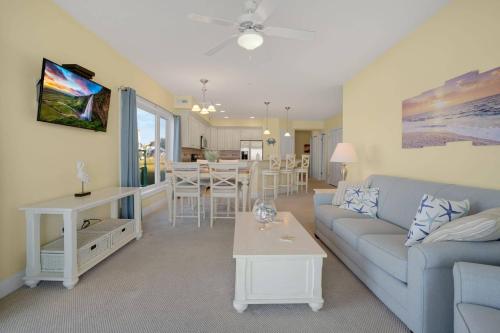 Billede fra billedgalleriet på Sunset Bay Villa 119 - Waterfront & shared pool! i Chincoteague