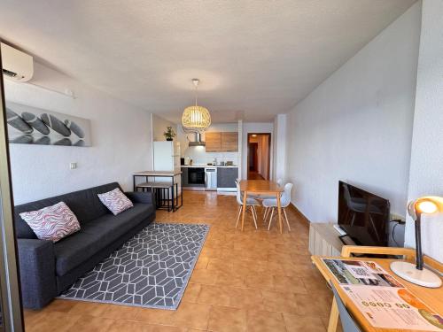 PUSHE Playa Velilla Beach&Tradition