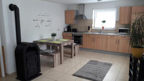 Dapur atau dapur kecil di Ferienhof zum Donautal